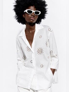 Zara White Eyelet Embroidered Oversized Cotton Shirt Size S